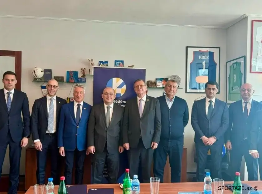 Azərbaycan Voleybol Federasiyasının prezidenti Avropa Voleybol Konfederasiyasının rəhbəri ilə görüşüb